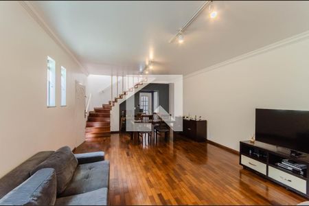 Sala de casa à venda com 3 quartos, 165m² em Vila Mariana, São Paulo