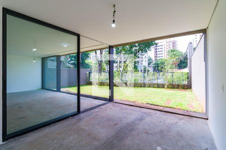 Sala de casa de condomínio à venda com 4 quartos, 515m² em Vila Morumbi, São Paulo