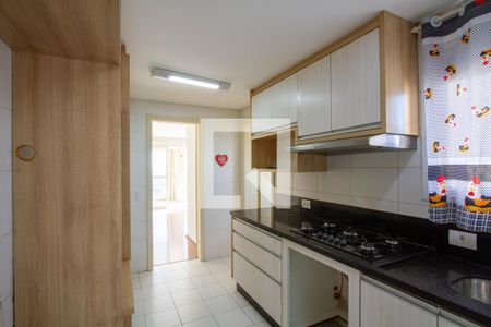 Cozinha de apartamento à venda com 3 quartos, 143m² em Cristo Rei, Curitiba
