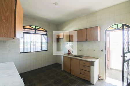 Cozinha de casa à venda com 4 quartos, 280m² em Floramar, Belo Horizonte