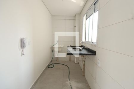 Cozinha e Área de Serviço de apartamento à venda com 2 quartos, 45m² em Chácara Califórnia, São Paulo