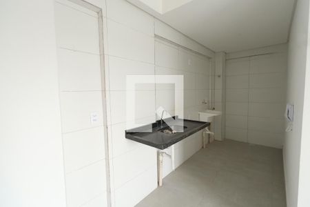 Cozinha e Área de Serviço de apartamento para alugar com 2 quartos, 45m² em Chácara Califórnia, São Paulo