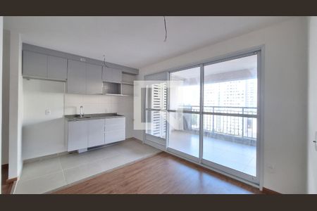 Sala/Cozinha de apartamento à venda com 2 quartos, 53m² em Barra Funda, São Paulo