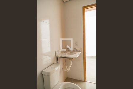 Banheiro de kitnet/studio para alugar com 1 quarto, 32m² em Vila Monte Alegre, São Paulo