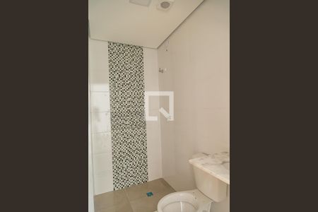 Banheiro de kitnet/studio para alugar com 1 quarto, 32m² em Vila Monte Alegre, São Paulo