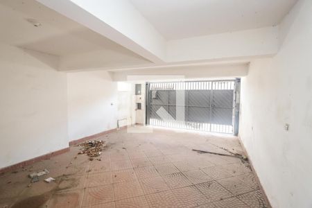 Garagem de casa para alugar com 2 quartos, 500m² em Jardim Monte Kemel, São Paulo
