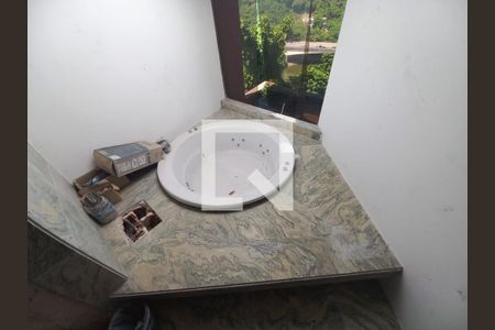 Casa à venda com 4 quartos, 540m² em Joá, Rio de Janeiro