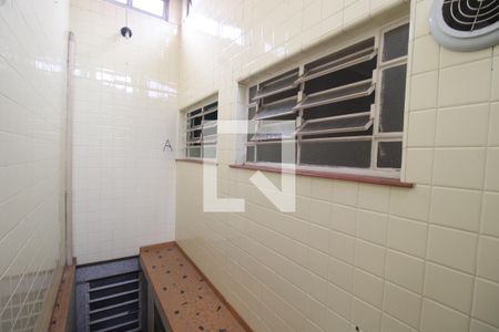 Área de Serviço de casa para alugar com 3 quartos, 315m² em Santana, São Paulo