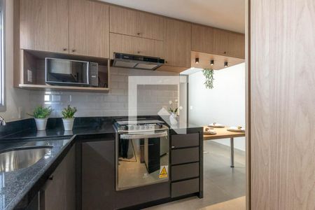 Cozinha de apartamento à venda com 2 quartos, 57m² em Savassi, Belo Horizonte