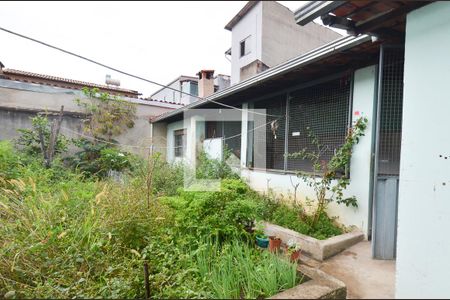 Quintal de casa à venda com 4 quartos, 267m² em Fernão Dias, Belo Horizonte