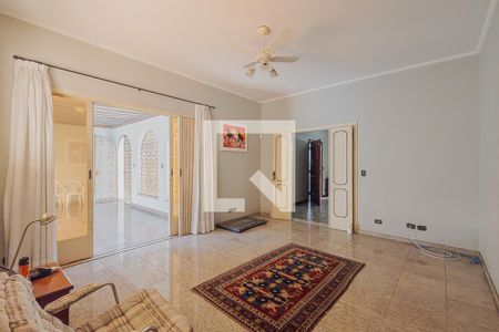 Sala de TV de casa à venda com 4 quartos, 457m² em Alto de Pinheiros, São Paulo