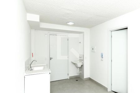 Sala de apartamento à venda com 1 quarto, 28m² em Parque Industrial Tomas Edson, São Paulo