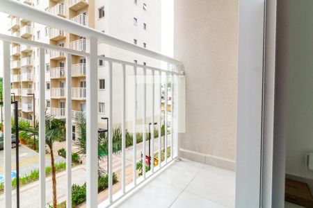 Varanda de apartamento à venda com 1 quarto, 28m² em Parque Industrial Tomas Edson, São Paulo
