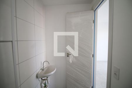 Banheiro de apartamento à venda com 2 quartos, 70m² em Vista Alegre, Rio de Janeiro