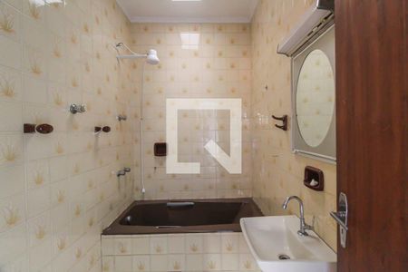 Banheiro da Suíte de casa para alugar com 3 quartos, 262m² em Jardim Planalto, São Paulo