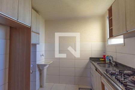 Cozinha de apartamento à venda com 2 quartos, 48m² em Rio Branco, Canoas