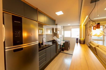 Cozinha de apartamento à venda com 3 quartos, 74m² em Jardim Timbauhy, Barueri