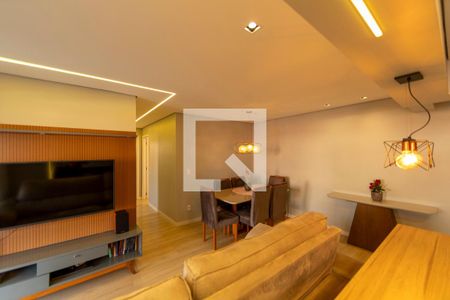 Sala de apartamento à venda com 3 quartos, 74m² em Jardim Timbauhy, Barueri