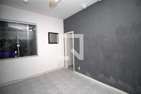 Sala de apartamento à venda com 1 quarto, 50m² em Penha, Rio de Janeiro
