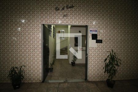 Fachada e portaria de apartamento à venda com 1 quarto, 50m² em Penha, Rio de Janeiro