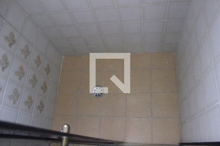 Banheiro de apartamento para alugar com 2 quartos, 120m² em Jardim Bom Clima, Guarulhos
