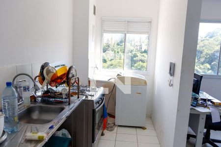 Cozinha de apartamento para alugar com 2 quartos, 50m² em Santa Maria, Osasco