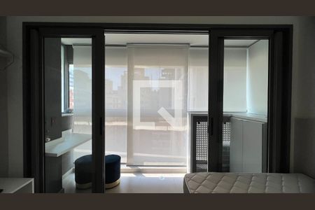 Sacada de kitnet/studio à venda com 1 quarto, 19m² em Pinheiros, São Paulo