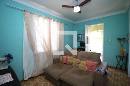 Sala de casa para alugar com 2 quartos, 90m² em Cordovil, Rio de Janeiro