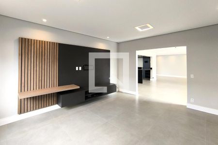 Sala de TV de casa de condomínio à venda com 5 quartos, 486m² em Eloy Chaves, Jundiaí