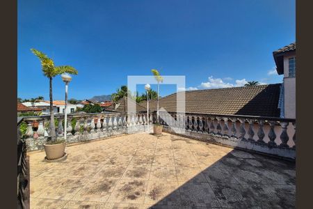 Terraço de casa à venda com 3 quartos, 241m² em Vargem Pequena, Rio de Janeiro