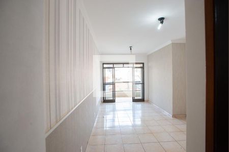 Sala de apartamento para alugar com 3 quartos, 120m² em Jardim Irajá, Ribeirão Preto