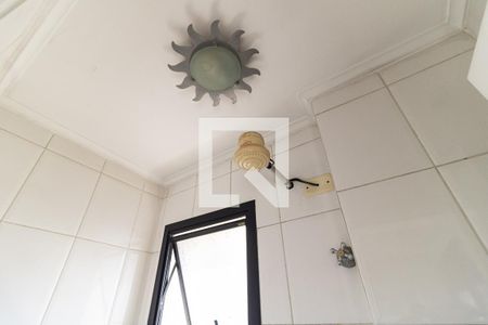 Banheiro de Serviço de apartamento para alugar com 3 quartos, 102m² em Vila da Saúde, São Paulo
