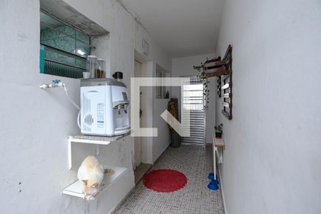 Entrada de casa para alugar com 2 quartos, 200m² em Vila Ipiranga, Mogi das Cruzes