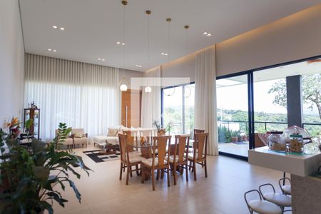 Sala de casa de condomínio para alugar com 4 quartos, 1253m² em Casa Branca, Brumadinho