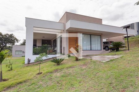 Fachada de casa de condomínio à venda com 4 quartos, 1253m² em Casa Branca, Brumadinho