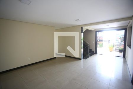 Sala de casa para alugar com 5 quartos, 384m² em Santa Lúcia, Belo Horizonte