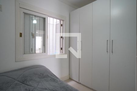 Quarto 1 de casa à venda com 3 quartos, 130m² em Jardim Sabará, Porto Alegre