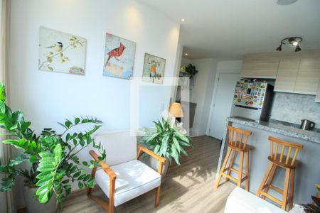 Sala de apartamento para alugar com 2 quartos, 40m² em Quarta Parada, São Paulo