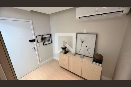 Hall social de apartamento à venda com 1 quarto, 44m² em Pinheiros, São Paulo