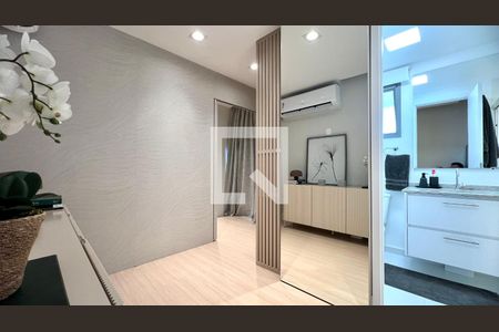 Hall social de apartamento à venda com 1 quarto, 44m² em Pinheiros, São Paulo