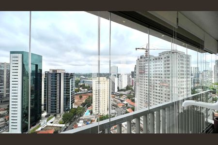 Sacada de apartamento à venda com 1 quarto, 44m² em Pinheiros, São Paulo