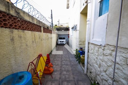 Garagem de casa para alugar com 4 quartos, 250m² em Engenho Novo, Rio de Janeiro