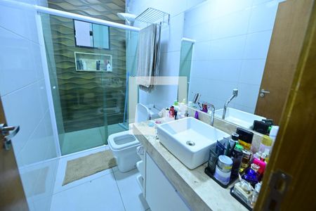 Banheiro da Suíte 2 de casa para alugar com 3 quartos, 210m² em Jardim Atlântico , Goiânia