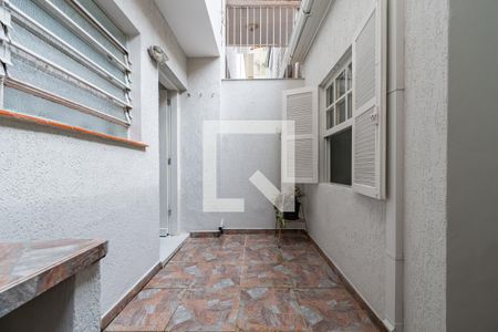 Quintal de casa à venda com 2 quartos, 112m² em Jabaquara, São Paulo