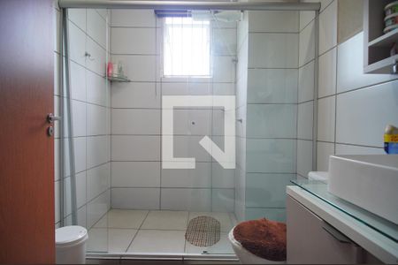 Banheiro de apartamento à venda com 2 quartos, 50m² em Canudos, Novo Hamburgo