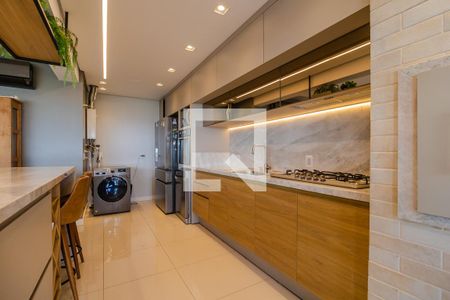Cozinha de apartamento à venda com 2 quartos, 238m² em Cristal, Porto Alegre