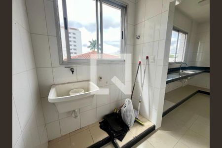 Foto 06 de apartamento à venda com 4 quartos, 115m² em Itapoã, Belo Horizonte
