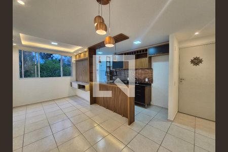 Sala de apartamento para alugar com 2 quartos, 48m² em Vargem Grande, Rio de Janeiro