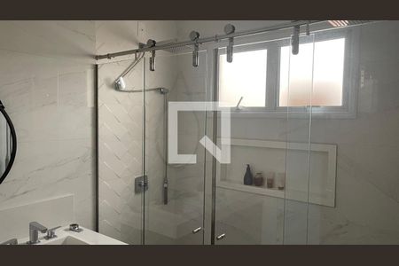 Banheiro de casa de condomínio para alugar com 3 quartos, 245m² em Jardim Residencial da Villa Suiça, Indaiatuba