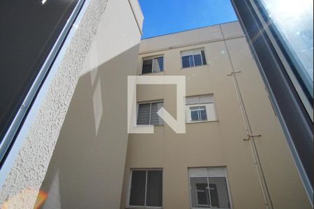 Vista da Sala de apartamento à venda com 2 quartos, 40m² em Rubem Berta, Porto Alegre
